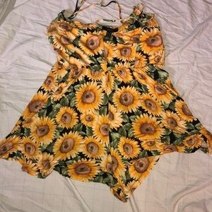 PLUS SIZE SUNFLOWER ROMPER